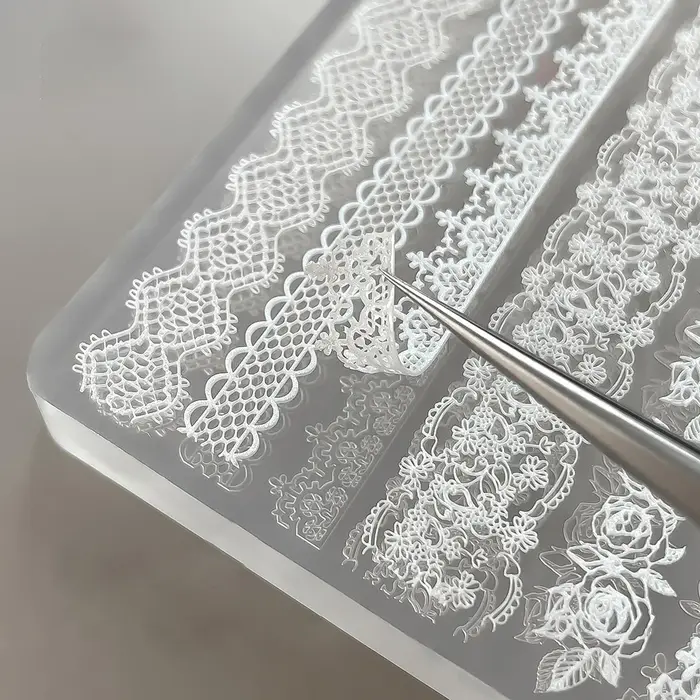 1 pièce Moule en silicone 3D pour nail art, motifs dentelle rose, ajouré, français, à carreaux, brel