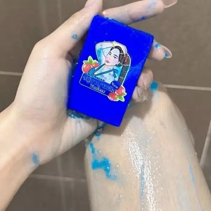 Savon artisanal Mayan bleu éclatant pour un nettoyage en profondeur de la peau