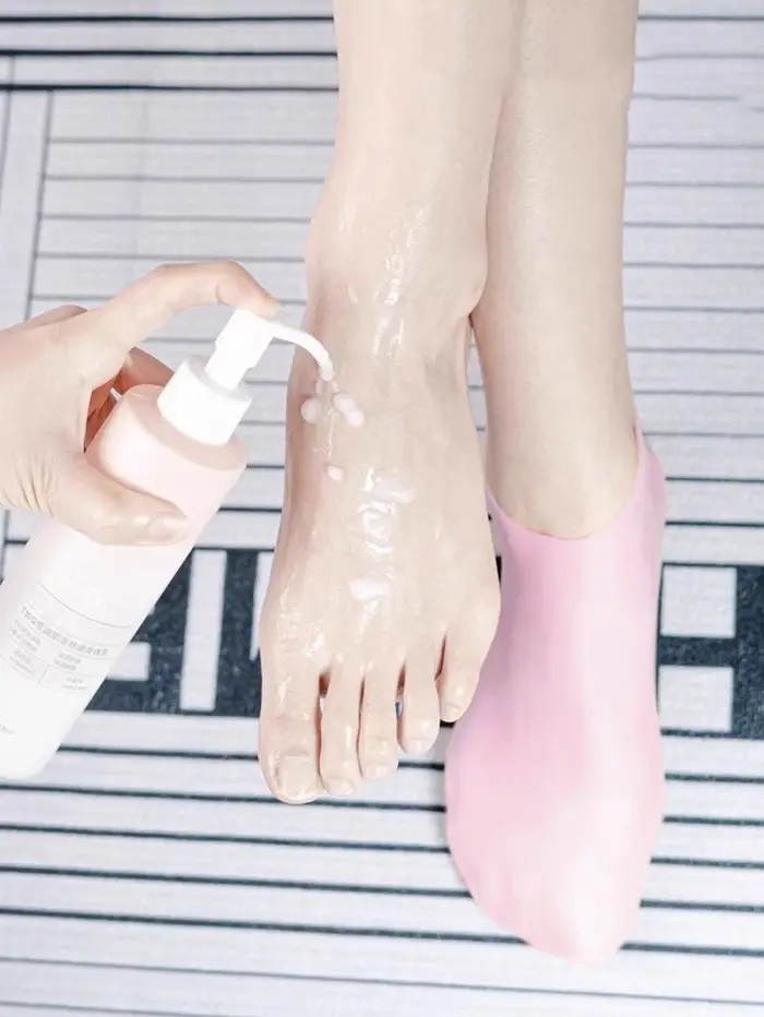 Chaussettes de soins des pieds en Silicone pour talons secs et craquelés