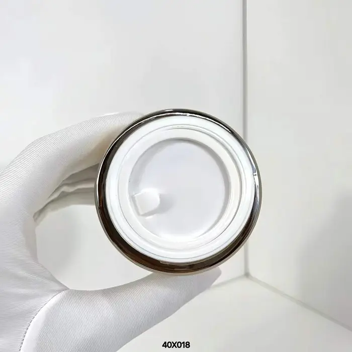 Crème régénérante éclaircissante douce 60ml