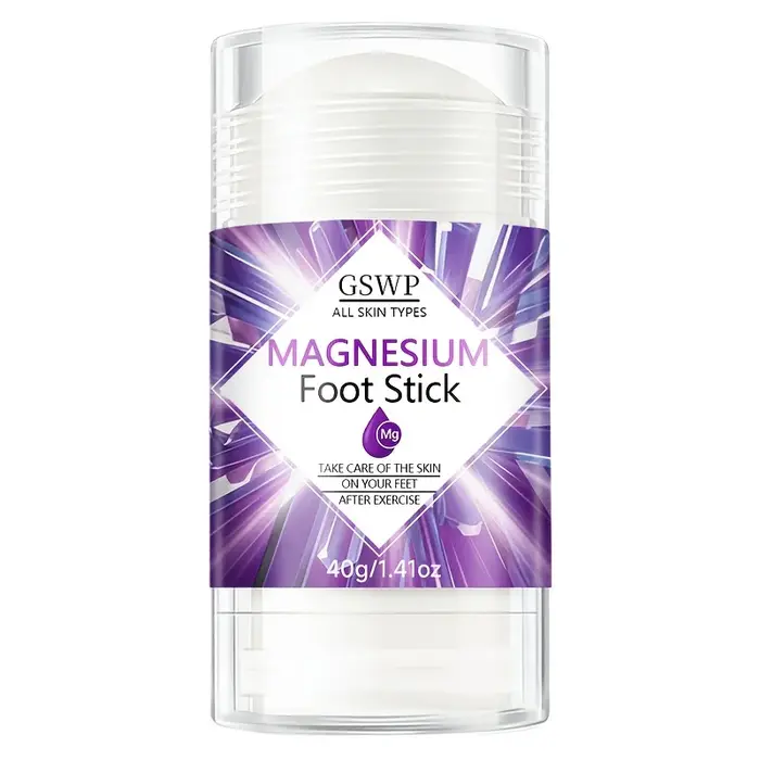 Crème pour les pieds au magnésium GSWP. Hydrate en profondeur, adoucit la peau et soulage la séchere