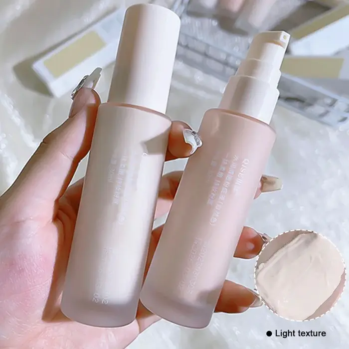 Fond de teint liquide blanchissant pour femmes