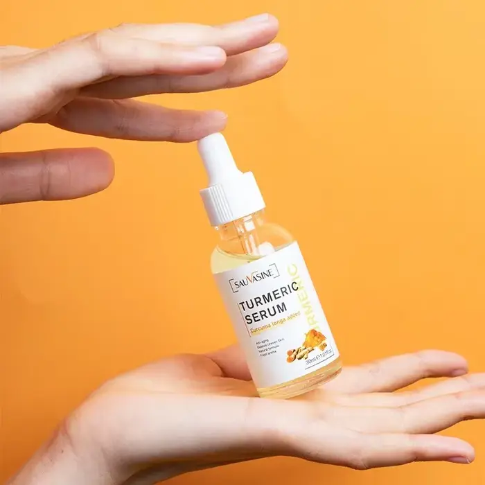 Essence de curcuma pour le visage, peut pénétrer dans l'épiderme, nourrissant en profondeur, fournis