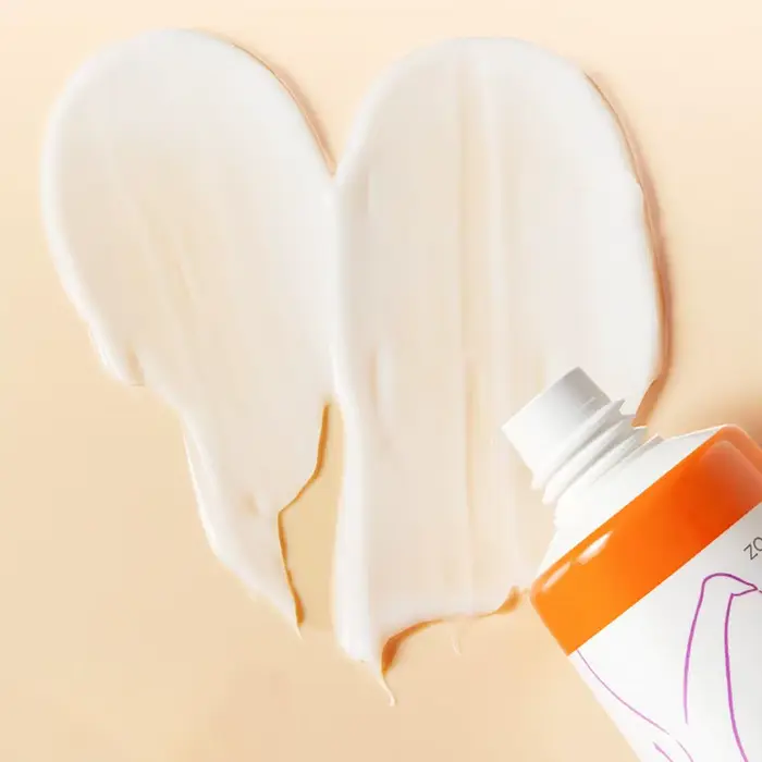 Crème anti-vergetures permanente qui améliore les vergetures fines