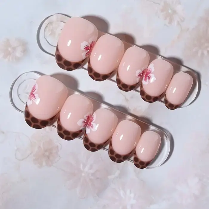 Faux ongles ambre de Style français, 24 pièces, pointes d'ongles à pression courtes et carrées, moti