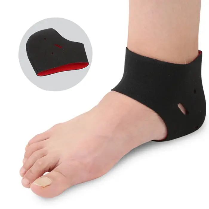 ^1 paire de chaussettes à talons hydratantes en tissu doux
