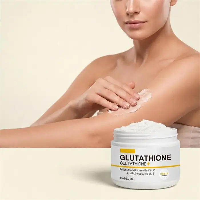 Gommage corporel au glutathion et au sel marin