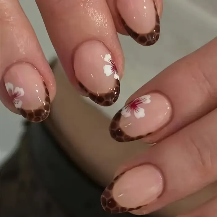 Faux ongles ambre de Style français