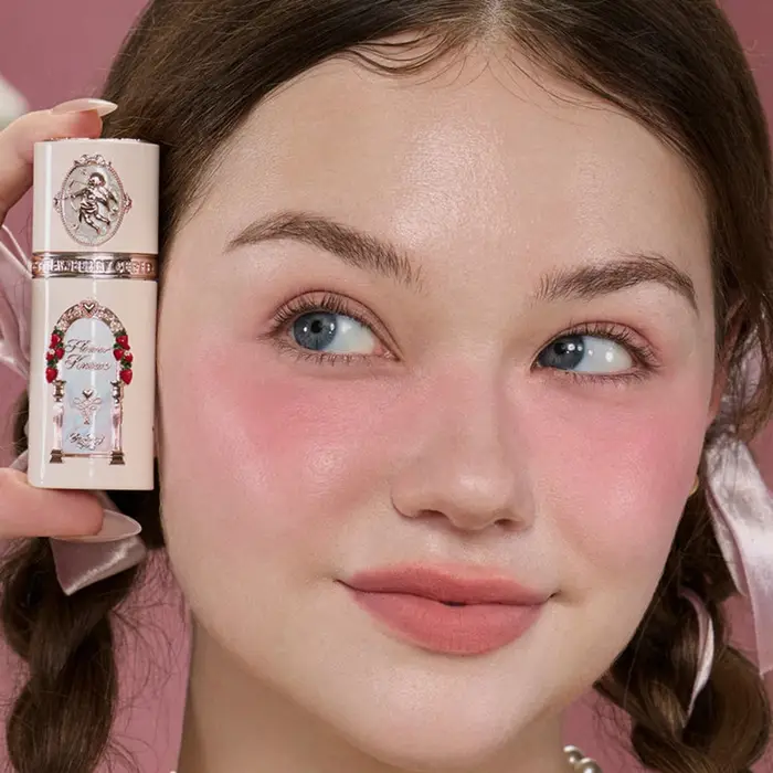 Flower Knows Strawberry Cupid Blush Liquide Eclat Naturel Teint Joues Longue Tenue Hydratant Leger Maquillage Glow