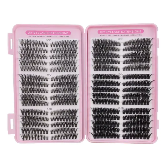 Une boîte de grappes de cils, 30 rangées d'extensions de faux cils, 30 + 40 + 50 + 60 + 80 + 100D ci