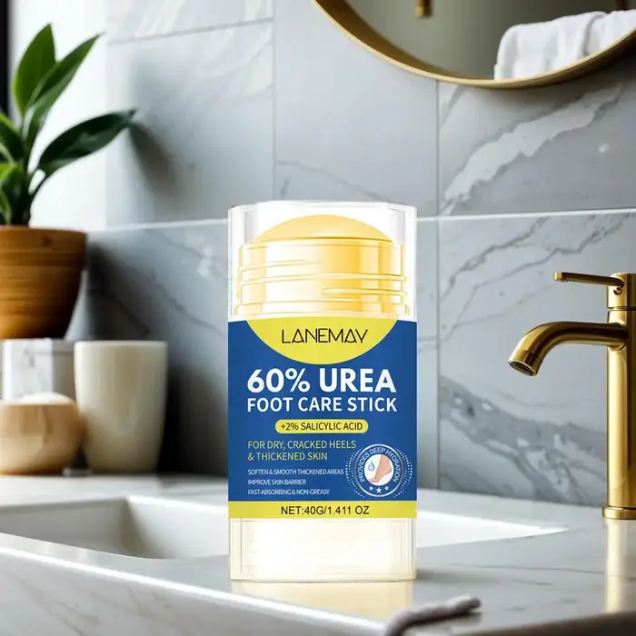 Crème hydratante pour les pieds à l'urée 40g – Répare les crevasses et les callosités des talons – Non grasse