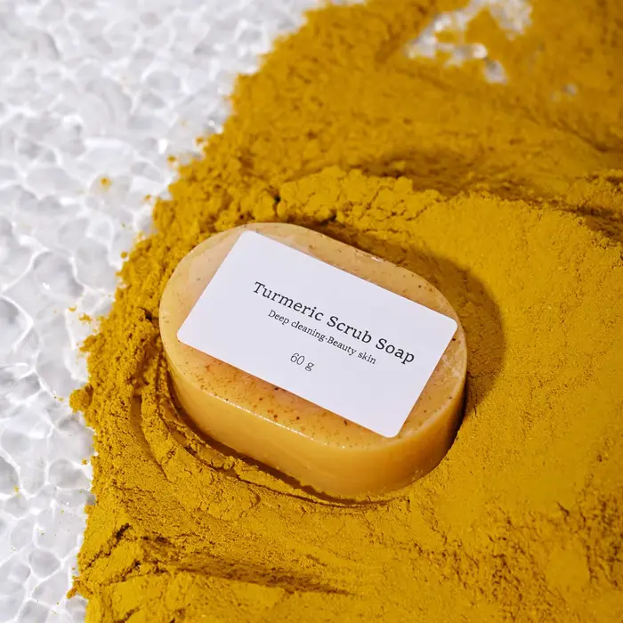 Savon de gommage kojique au curcuma naturel