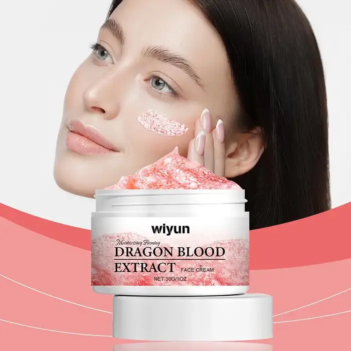 Crème au Sang de Dragon pour le Visage