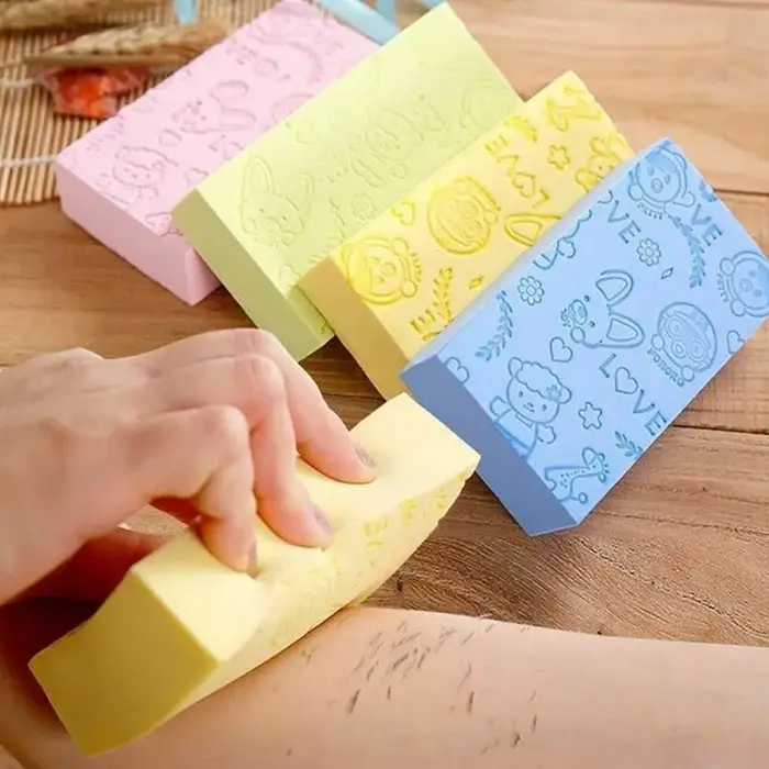 Éponge de bain douce pour le corps