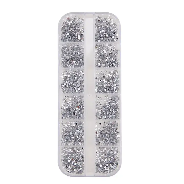 Strass argentés transparents