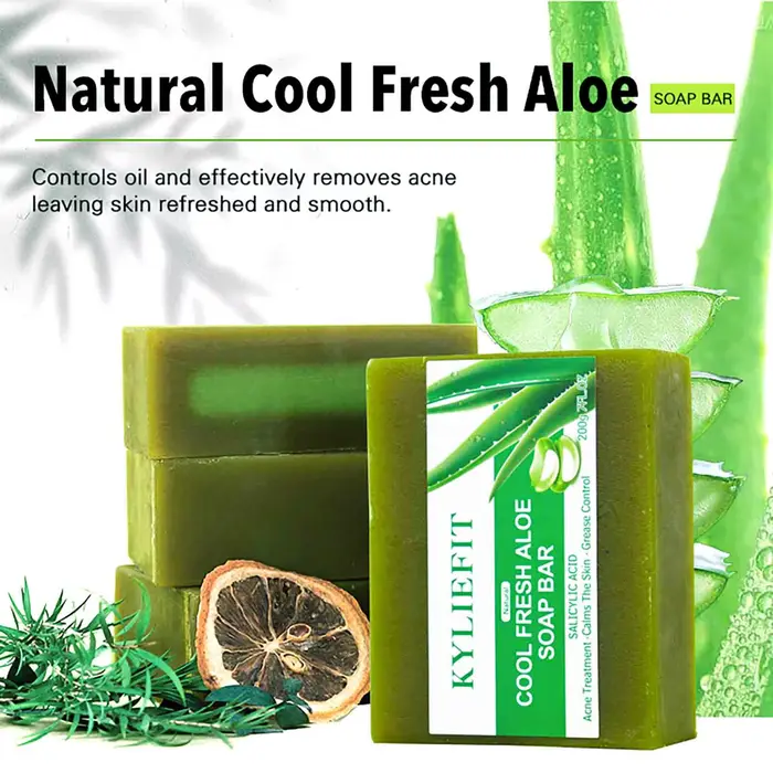 AILKE Savon blanchissant à l'aloe vera