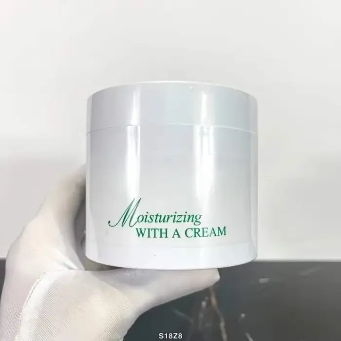 Kits d'outils de maquillage hydratants avec une crème