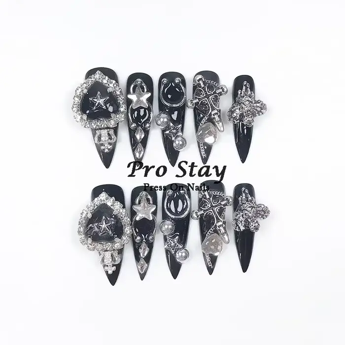 Faux ongles artificiels noirs foncés Y2k, faits à la main, à pression, doux et frais, avec diamant,