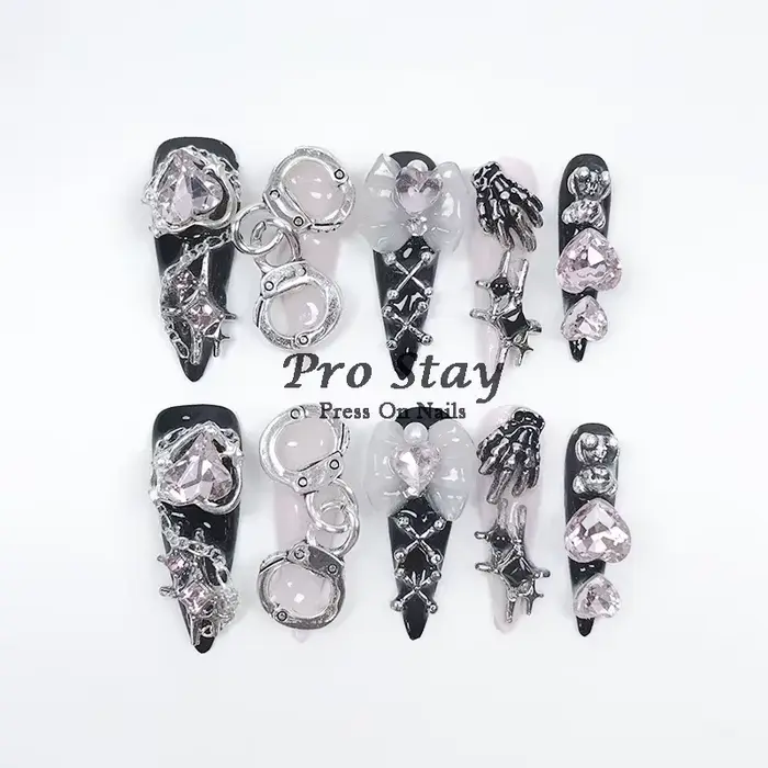 Faux ongles artificiels noirs foncés Y2k, faits à la main, à pression, doux et frais, avec diamant,