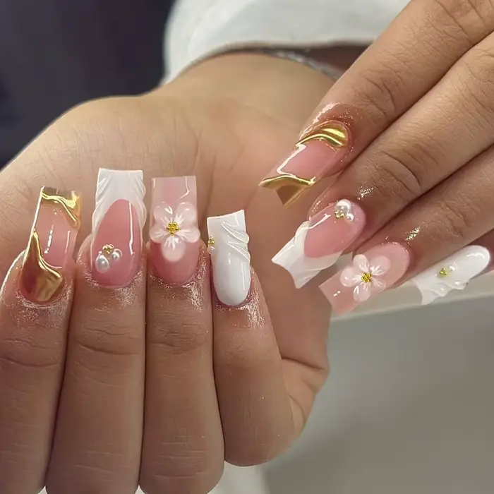 24 pièces Long carré 3D tridimensionnel Gelnail fait des ongles de fleur avec perle décorer concepti