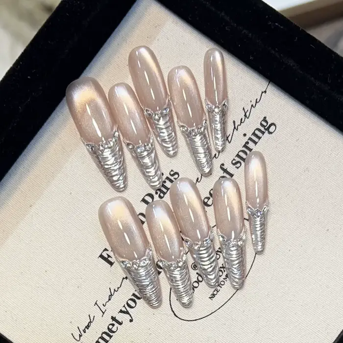 Faux ongles longs en amande, pointes avec œil de chat vert, faits à la main, à pression française, f
