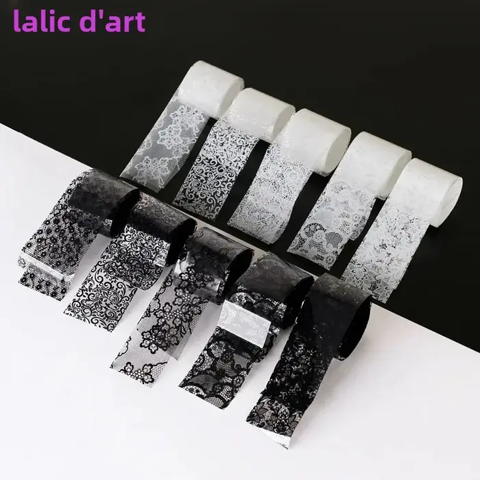 Feuille de transfert de dentelle noire et blanche