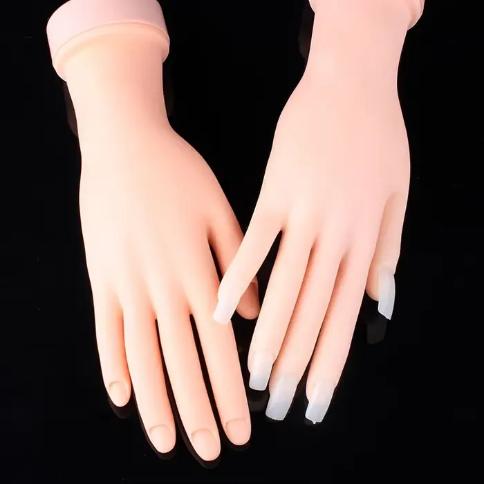 Modèle de main de pratique d'ongle souple et Flexible