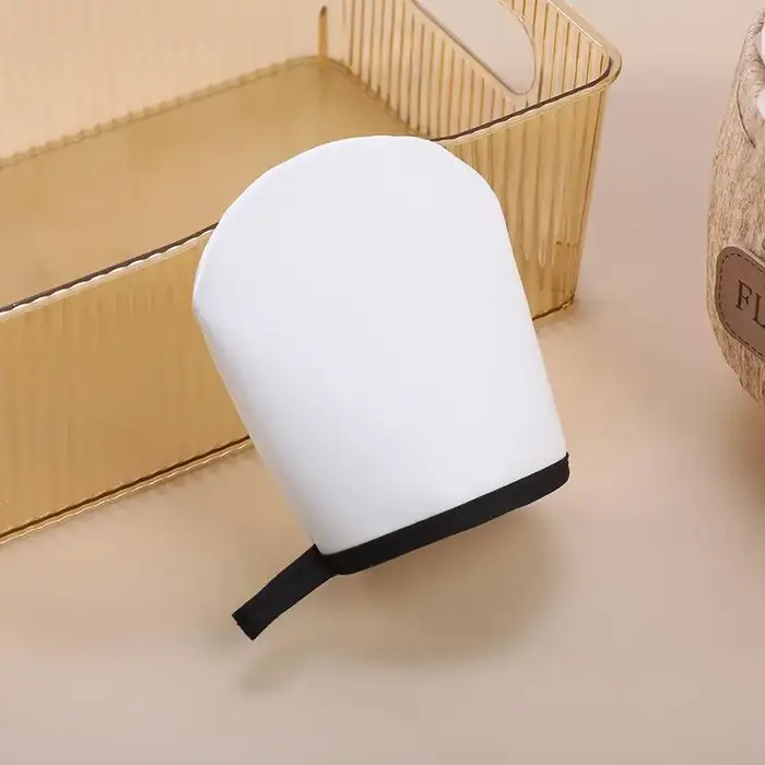 Gant applicateur de lotion auto-bronzante en cuir réutilisable