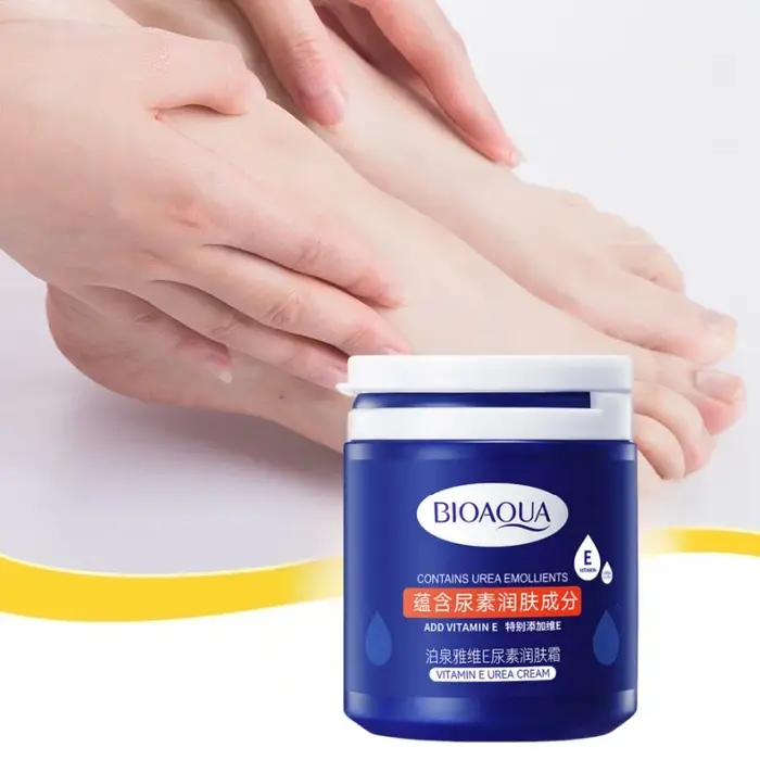 Crème hydratante pour les pieds à l'urée et à la vitamine E, 170 g, avec une texture hydratante et r